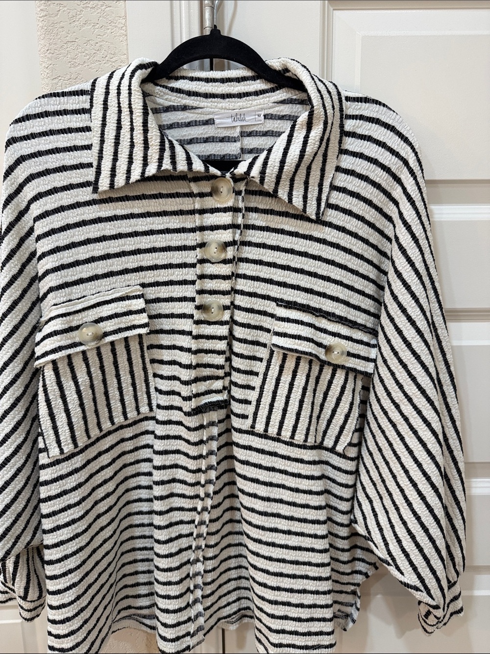 TALULAH Black and White Striped Textured Botton Up Top
